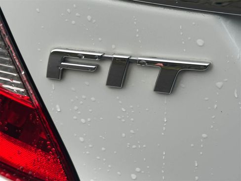 Used 2015 Honda Fit EX image 6