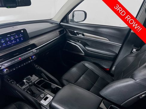 Used 2022 Kia Telluride EX w/ EX Premium Package FWD image 24