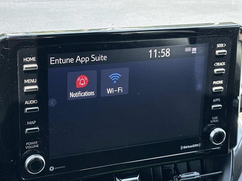 Used 2021 Toyota Corolla LE FWD image 25
