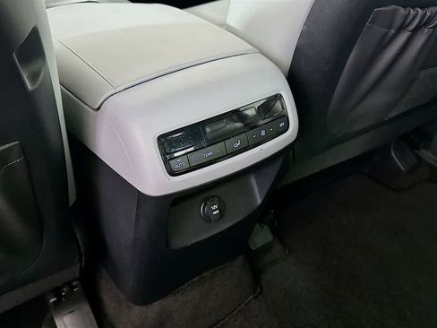 Used 2023 Hyundai Palisade SEL w/ Cargo Package FWD image 13