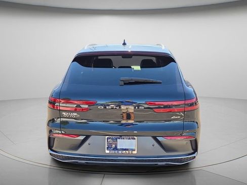 Used 2026 Genesis GV70 2.5T AWD/4WD image 5
