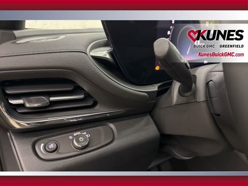 New 2026 Buick Envista Sport Touring w/ Convenience I Package FWD image 15