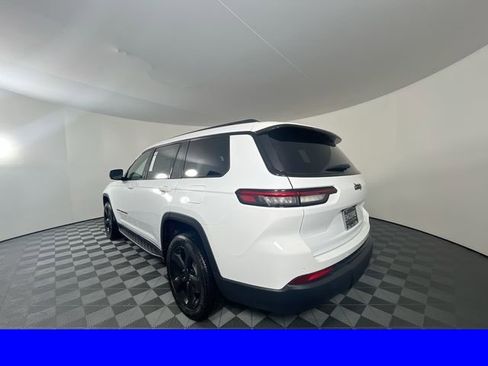 New 2025 Jeep Grand Cherokee L Altitude image 7