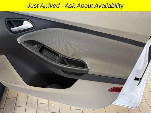 Used 2014 Ford Focus SE image 13