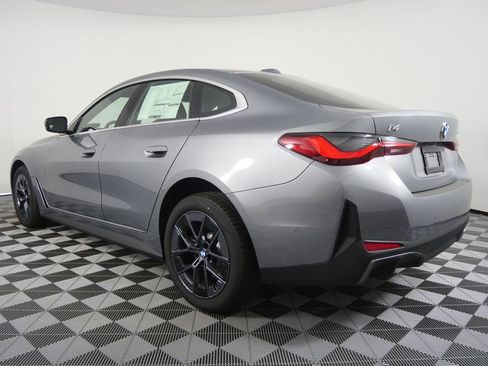 New 2026 BMW i4 eDrive40 image 5