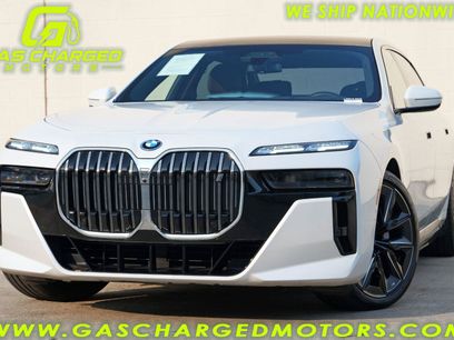 Used 2023 BMW i7 xDrive60 w/ Executive Package 2