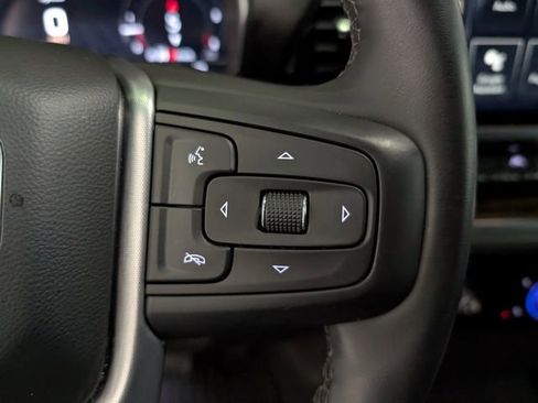 Used 2024 GMC Sierra 1500 Elevation image 18