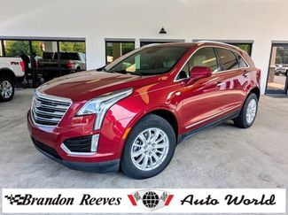 Used 2018 Cadillac XT5 FWD image 1