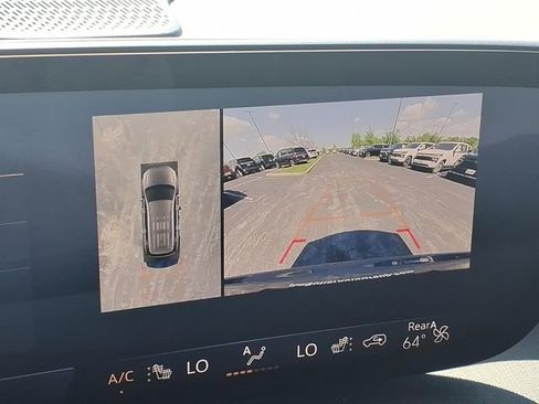 Used 2025 Buick Enclave Preferred FWD image 6
