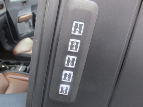Used 2023 Ford Maverick Lariat w/ Lariat Luxury Package AWD/4WD image 20