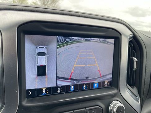 Used 2021 GMC Sierra 2500 SLT w/ SLT Premium Package image 10