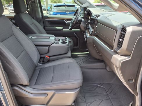 Used 2022 Chevrolet Silverado 1500 LT w/ All Star Edition Plus RWD image 10