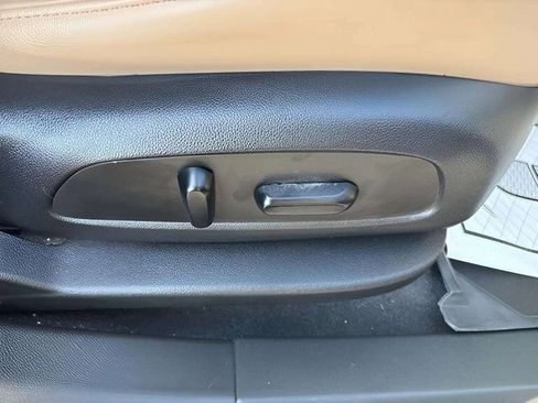 Used 2020 Chevrolet Blazer Premier w/ Driver Confidence II Package image 9