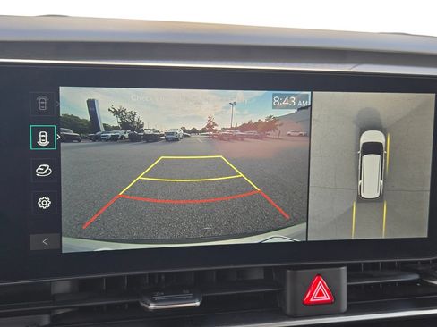 Used 2025 Kia Carnival SX w/ SX Dark Edition Package FWD image 34