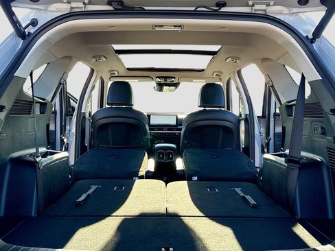 New 2025 Kia Sorento X-Line EX image 7