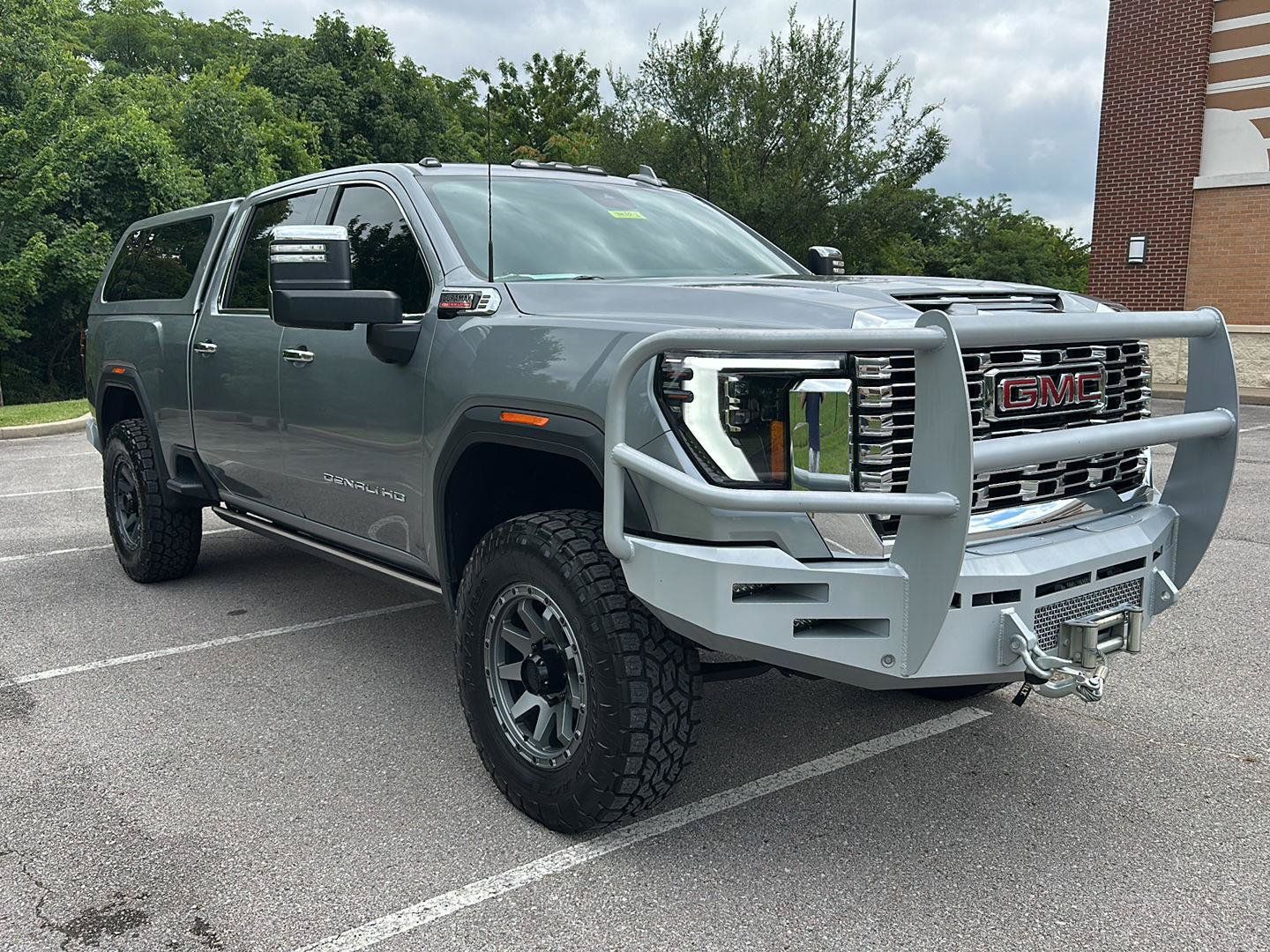Used 2024 GMC Sierra 2500 Denali w/ Denali Reserve Package AWD/4WD image 7