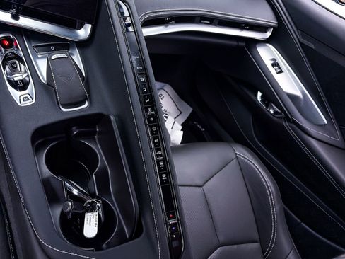 Used 2024 Chevrolet Corvette Stingray Coupe w/ 1LT image 29