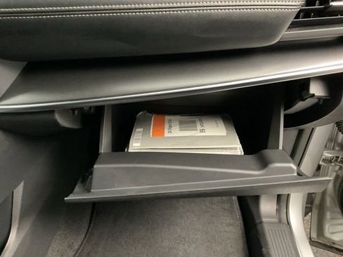 Used 2024 Nissan Rogue SV image 27