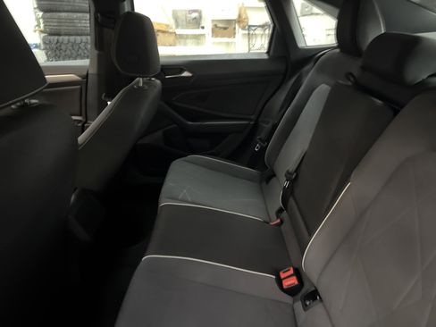 Used 2025 Volkswagen Jetta Sport image 23