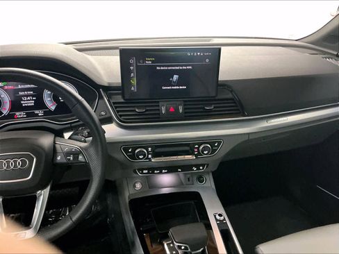 Certified 2024 Audi Q5 2.0T Premium Plus w/ Premium Plus Package image 9
