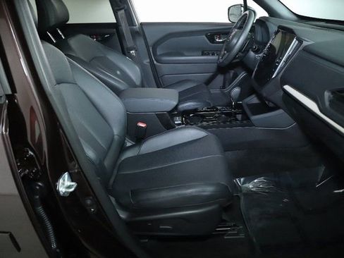Used 2026 Subaru Forester Limited AWD/4WD image 35