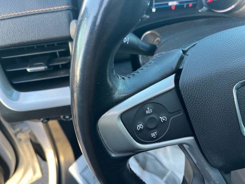 Used 2018 GMC Terrain SLT image 10