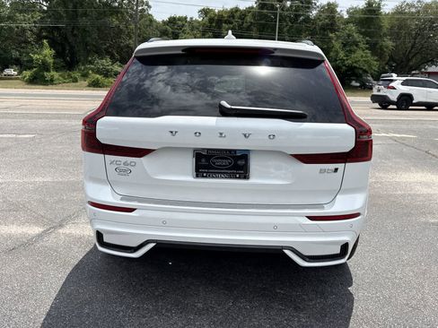 New 2026 Volvo XC60 B5 Ultra w/ Protection Package Premier AWD/4WD image 4
