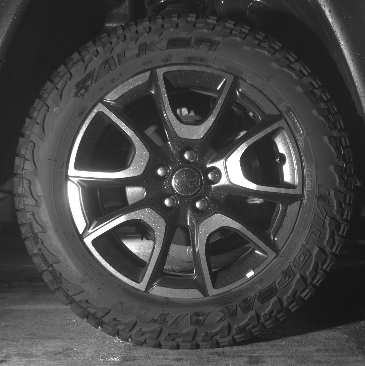 Used 2025 Jeep Compass Trailhawk AWD/4WD image 18
