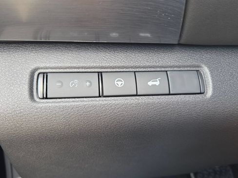 New 2026 Nissan Pathfinder Rock Creek AWD/4WD image 30