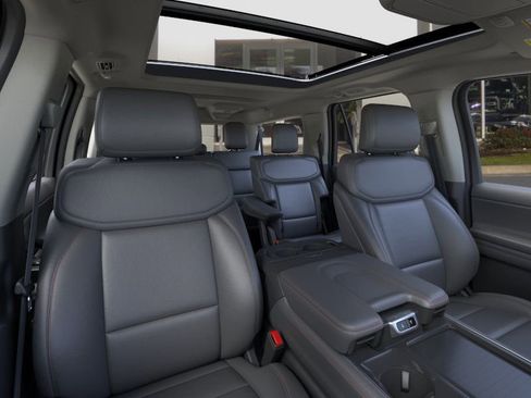 New 2025 Ford Expedition Max Active image 32