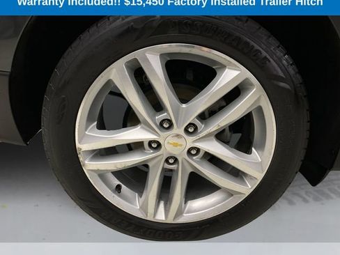 Used 2018 Chevrolet Equinox Premier image 16