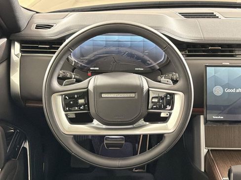 New 2026 Land Rover Range Rover SE image 11