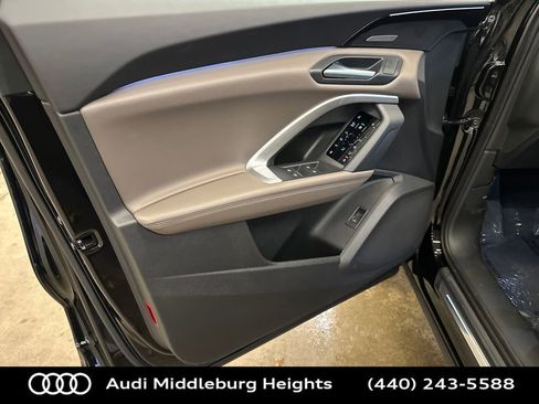 New 2025 Audi Q5 Premium Plus image 10