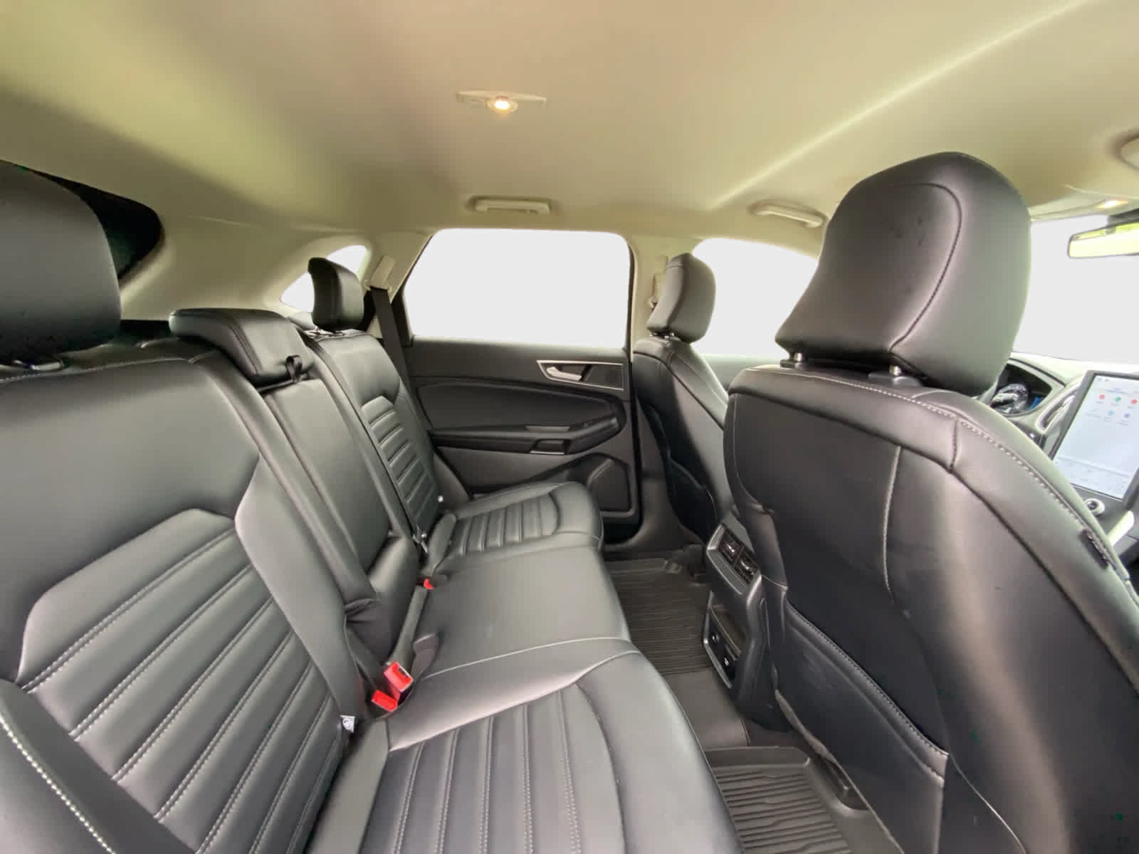 Used 2023 Ford Edge SEL w/ Convenience Package AWD/4WD image 14