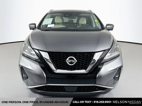 Used 2020 Nissan Murano Platinum w/ Cargo Package FWD image 2