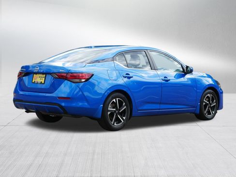 Certified 2024 Nissan Sentra SV FWD image 7