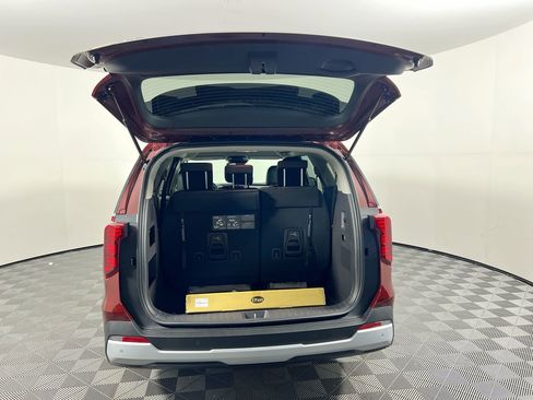 New 2026 Kia Carnival image 36