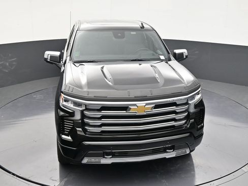 Used 2026 Chevrolet Silverado 1500 High Country AWD/4WD image 20