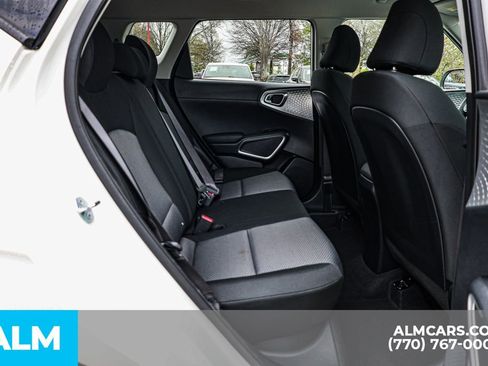Used 2025 Kia Soul LX w/ LX Technology Package image 22