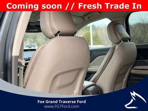 Used 2020 Lincoln Corsair Standard w/ Equipment Group 101A image 32