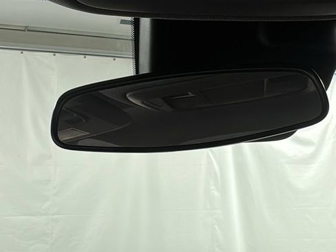 Used 2024 Chevrolet Malibu LT image 28