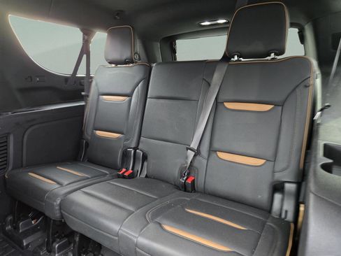 Used 2021 GMC Yukon XL AT4 w/ Rear Media and Nav Package AWD/4WD image 23