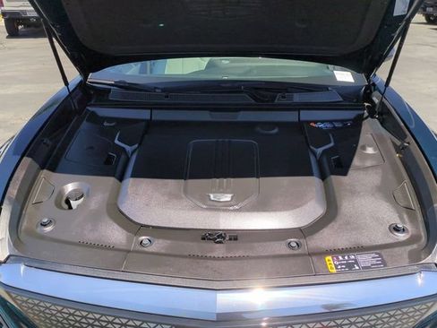 Used 2024 Cadillac Lyriq Sport w/ LPO, Floor Liner Package AWD/4WD image 31
