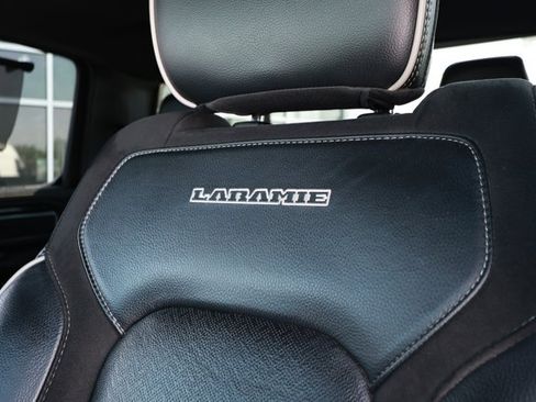 Used 2022 RAM 1500 Laramie AWD/4WD image 26