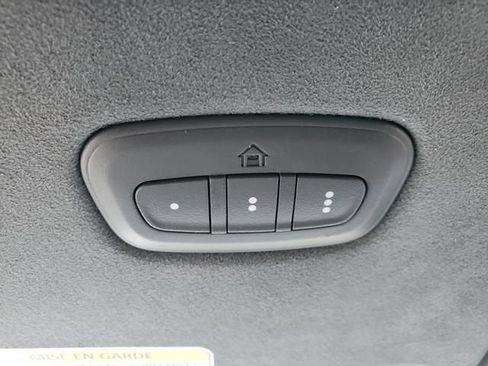 Used 2024 Jeep Grand Wagoneer Series III w/ Rear Seat Video Group 1 AWD/4WD image 25
