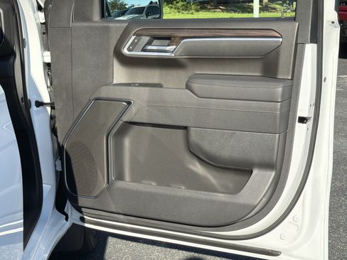 New 2026 Chevrolet Silverado 1500 LT w/ Protection Package RWD image 14