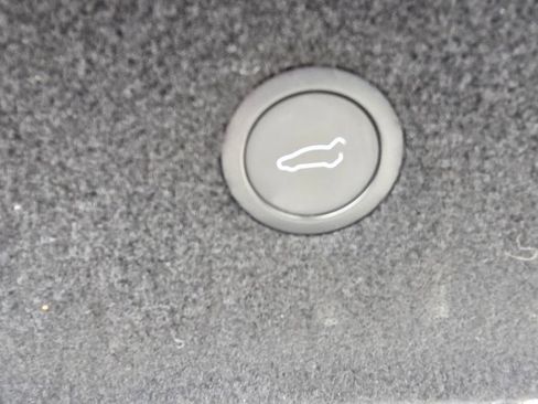 Used 2022 Tesla Model S AWD/4WD image 20