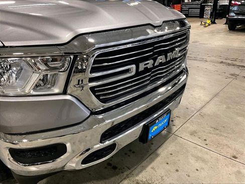 Used 2024 RAM 1500 Laramie AWD/4WD image 33
