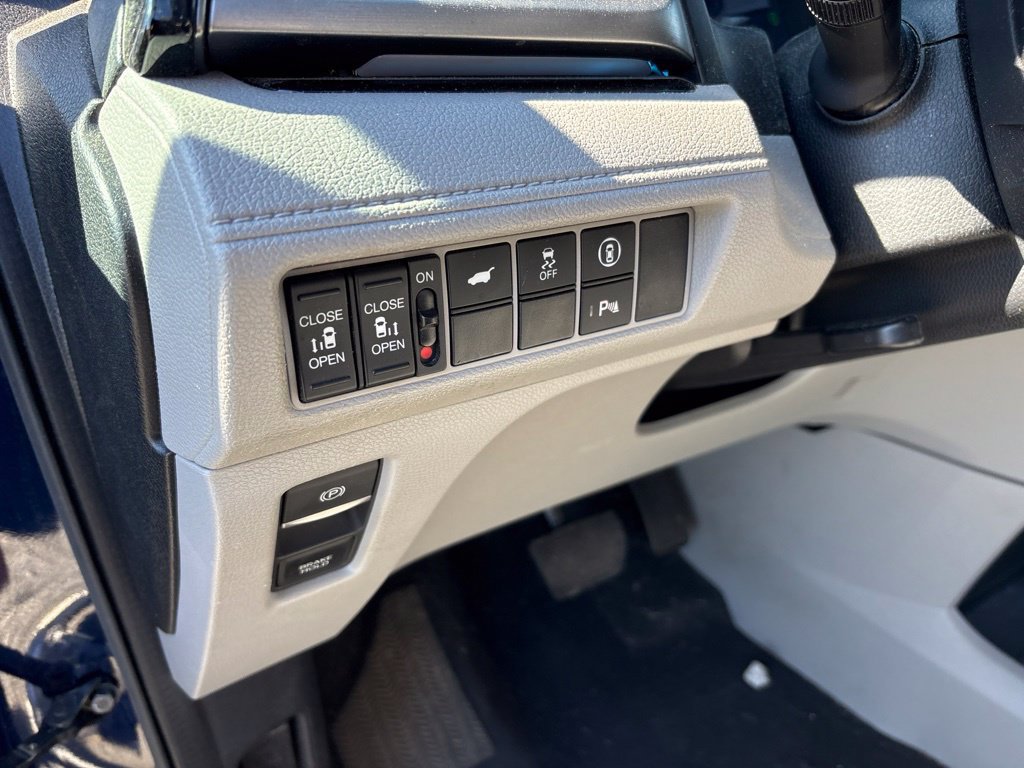 Used 2023 Honda Odyssey Touring image 20