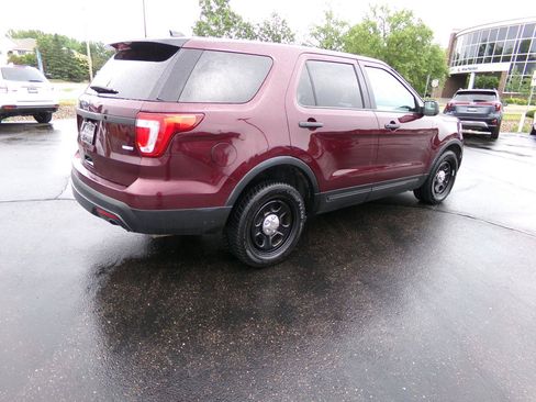 Used 2017 Ford Explorer 4WD Police Interceptor image 3
